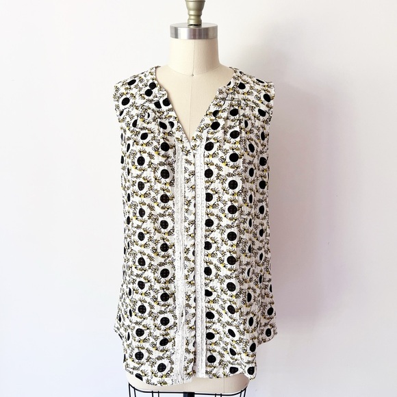Modcloth White and Yellow Bee Print Blouse Sleeveless Novelty - Picture 2 of 8